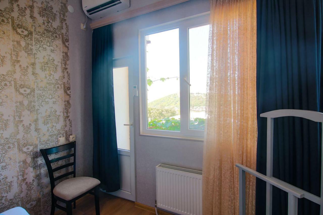 Luca Lili Hotel Sighnaghi Exterior photo