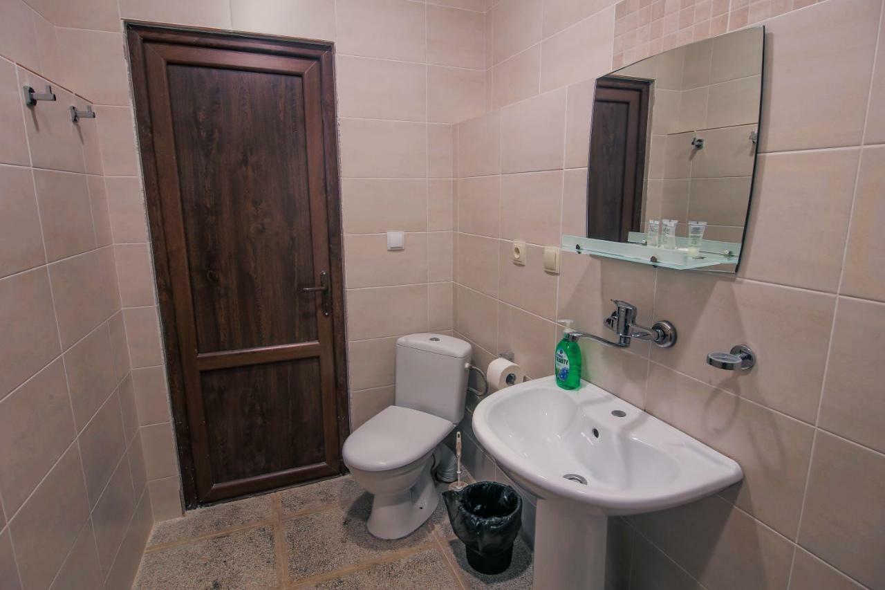 Luca Lili Hotel Sighnaghi Exterior photo